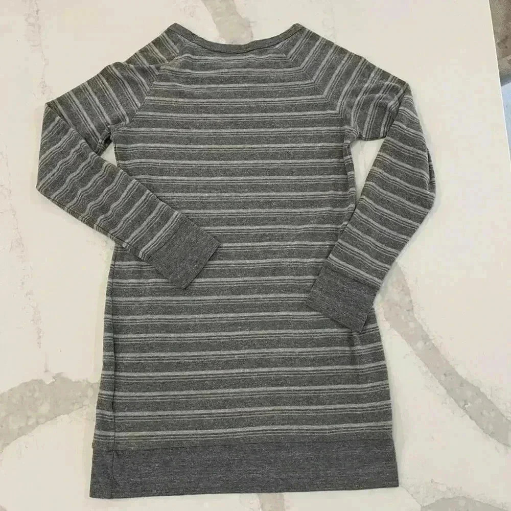 The North Face Gray Long Sleeve Striped Pullover Knit Top/ Dress Women's Medium - Picture 6 of 6